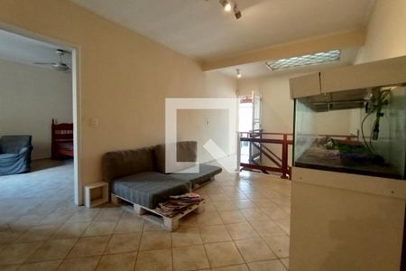 Casa à venda com 300m², 3 quartos e 3 vagasSala 1o Andar