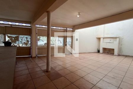 Casa à venda com 300m², 3 quartos e 3 vagasGaragem 