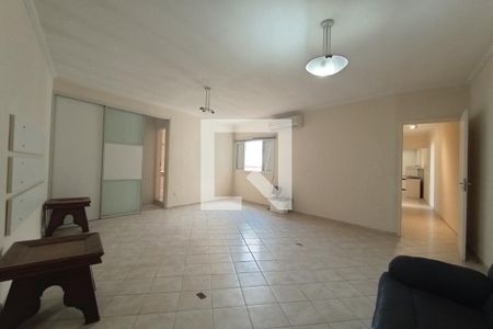 Casa à venda com 300m², 3 quartos e 3 vagasQuarto 1 - Suíte