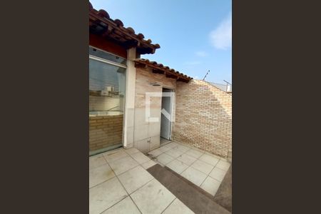 Casa à venda com 300m², 3 quartos e 3 vagasDucha - Sacada