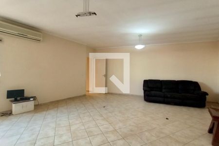 Casa à venda com 300m², 3 quartos e 3 vagasQuarto 1 - Suíte