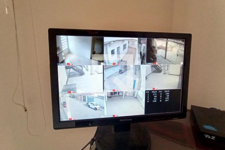 Casa à venda com 300m², 3 quartos e 3 vagasCâmeras