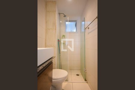 Apartamento à venda com 74m², 2 quartos e 2 vagasBanheiro