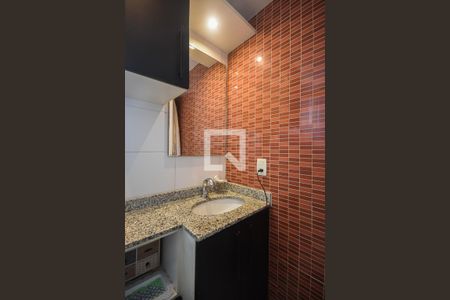 Apartamento à venda com 74m², 2 quartos e 2 vagasBanheiro Suíte