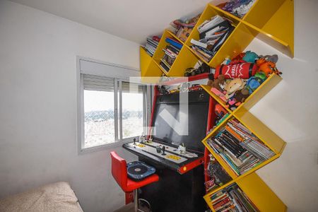 Quarto de apartamento à venda com 2 quartos, 74m² em Vila Suzana, São Paulo
