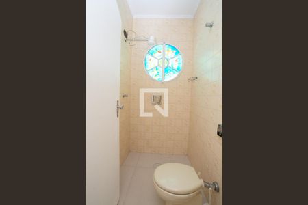 Casa à venda com 200m², 3 quartos e 4 vagas Casa à venda com 200m², 3 quartos e 4 vagasBanheiro Social