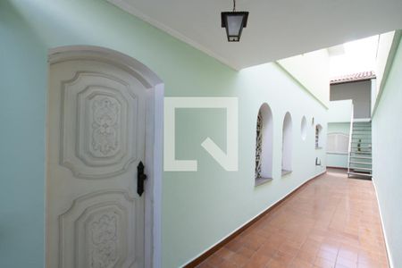 Casa à venda com 200m², 3 quartos e 4 vagas Casa à venda com 200m², 3 quartos e 4 vagasÁrea externa