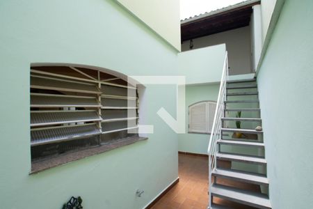 Casa à venda com 200m², 3 quartos e 4 vagas Casa à venda com 200m², 3 quartos e 4 vagasÁrea externa