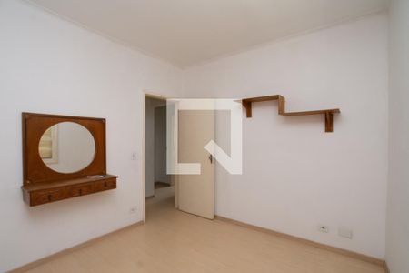 Casa à venda com 200m², 3 quartos e 4 vagas Casa à venda com 200m², 3 quartos e 4 vagasQuarto 2