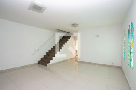 Sala de casa à venda com 3 quartos, 200m² em Vila Rosália, Guarulhos