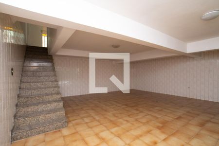 Casa à venda com 200m², 3 quartos e 4 vagas Casa à venda com 200m², 3 quartos e 4 vagasGaragem