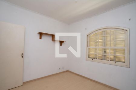 Casa à venda com 200m², 3 quartos e 4 vagas Casa à venda com 200m², 3 quartos e 4 vagasQuarto 2