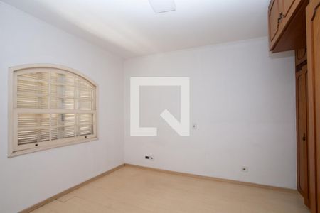 Suíte de casa à venda com 3 quartos, 200m² em Vila Rosália, Guarulhos