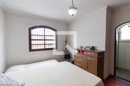 Casa à venda com 120m², 3 quartos e 2 vagasSuíte 1