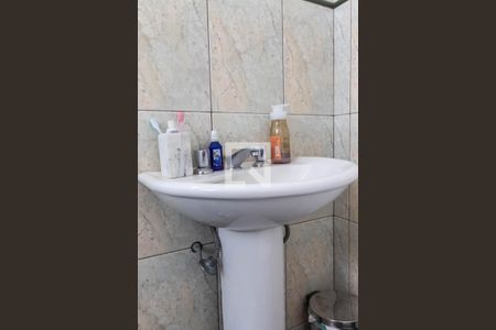 Casa à venda com 120m², 3 quartos e 2 vagasBanheiro da Suíte 1