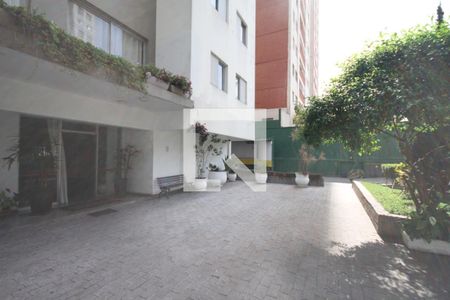 Apartamento à venda com 74m², 2 quartos e 1 vaga Apartamento à venda com 74m², 2 quartos e 1 vagaArea Comum