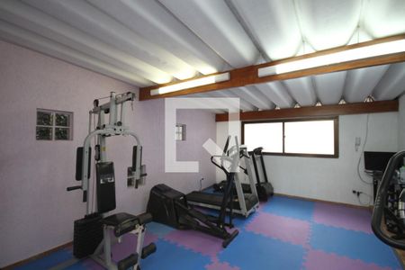 Apartamento à venda com 74m², 2 quartos e 1 vaga Apartamento à venda com 74m², 2 quartos e 1 vagaAcademia