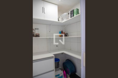 Despensa de apartamento para alugar com 2 quartos, 54m² em Parque Bela Vista, Salvador