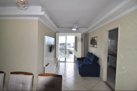 Sala  de apartamento para alugar com 2 quartos, 78m² em Barra da Tijuca, Rio de Janeiro