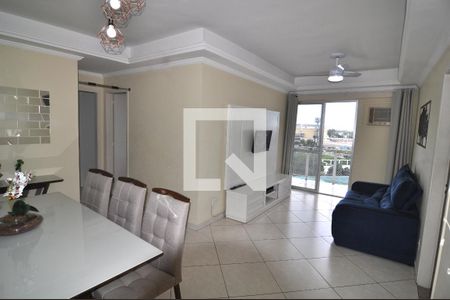 Sala  de apartamento para alugar com 2 quartos, 78m² em Barra da Tijuca, Rio de Janeiro