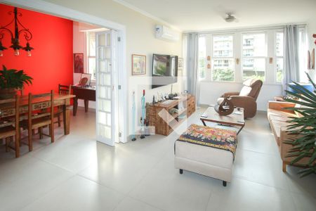 Apartamento para alugar com 120m², 3 quartos e 1 vaga Apartamento para alugar com 120m², 3 quartos e 1 vagaSala