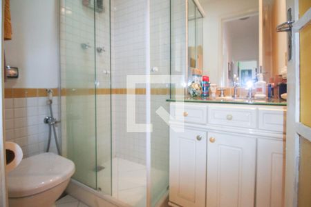 Apartamento para alugar com 120m², 3 quartos e 1 vaga Apartamento para alugar com 120m², 3 quartos e 1 vagaBanheiro Social