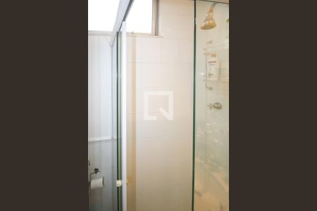 Apartamento para alugar com 120m², 3 quartos e 1 vaga Apartamento para alugar com 120m², 3 quartos e 1 vagaBanheiro da Suíte