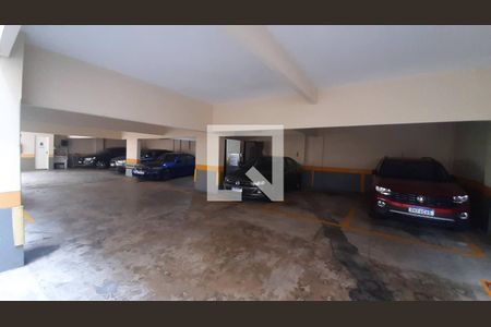 Apartamento para alugar com 120m², 3 quartos e 1 vaga Apartamento para alugar com 120m², 3 quartos e 1 vagaGaragem