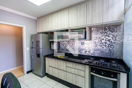 Apartamento à venda com 90m², 3 quartos e 2 vagasCozinha