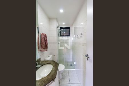 Apartamento à venda com 90m², 3 quartos e 2 vagasBanheiro