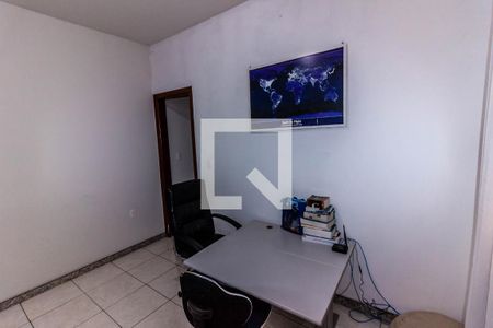 Casa à venda com 180m², 3 quartos e 3 vagasEscritório