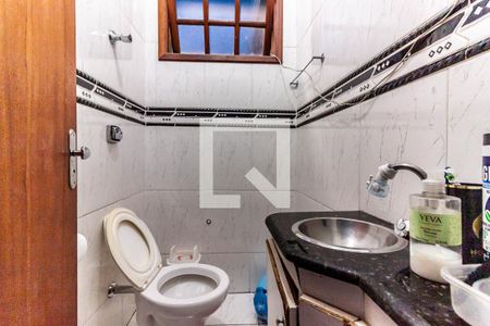 Casa à venda com 180m², 3 quartos e 3 vagasBanheiro do Quarto 3