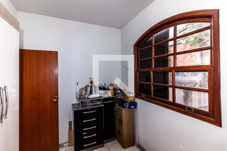 Casa à venda com 180m², 3 quartos e 3 vagasQuarto 2