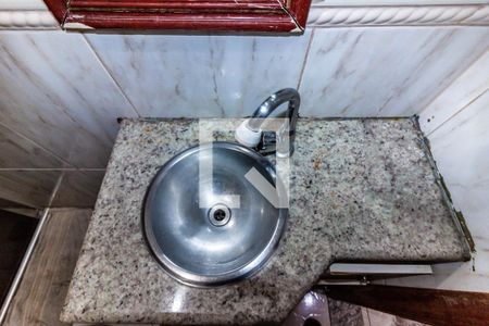 Casa à venda com 180m², 3 quartos e 3 vagasBanheiro social