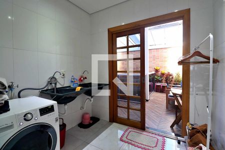 Casa à venda com 260m², 4 quartos e 8 vagasÁrea de Serviço