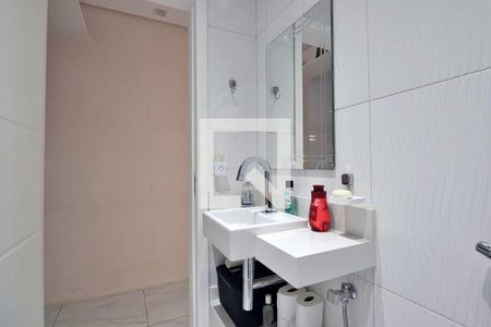 Casa à venda com 260m², 4 quartos e 8 vagasBanheiro Social 2