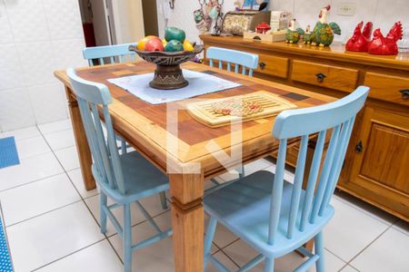 Apartamento à venda com 205m², 4 quartos e 3 vagasCozinha