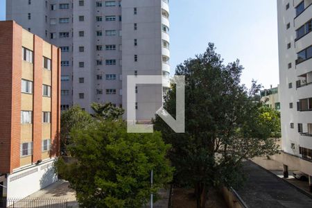 Apartamento à venda com 205m², 4 quartos e 3 vagasVista do Quarto 3
