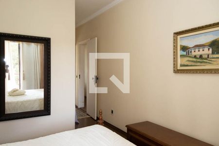 Apartamento à venda com 205m², 4 quartos e 3 vagasQuarto 4