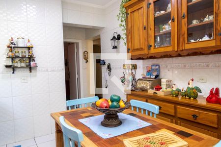 Apartamento à venda com 205m², 4 quartos e 3 vagasCozinha