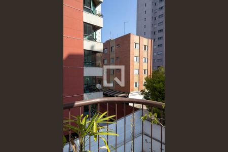 Apartamento à venda com 205m², 4 quartos e 3 vagasVaranda do Quarto 4