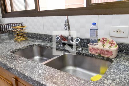 Apartamento à venda com 205m², 4 quartos e 3 vagasCozinha