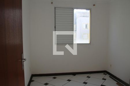 quarto 1 de apartamento para alugar com 2 quartos, 40m² em Vila Carmosina, São Paulo