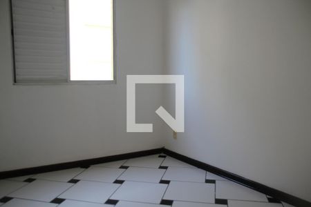quarto 2 de apartamento para alugar com 2 quartos, 40m² em Vila Carmosina, São Paulo