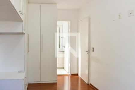 Suíte de apartamento à venda com 2 quartos, 51m² em Jardim Itu Sabará, Porto Alegre