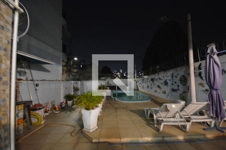 Vista de casa para alugar com 3 quartos, 200m² em Ramos, Rio de Janeiro