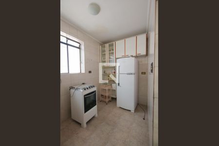 Casa à venda com 384m², 5 quartos e 4 vagasCozinha