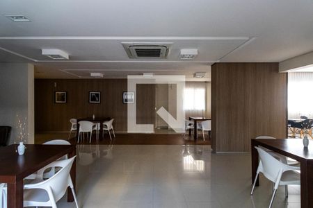 Apartamento para alugar com 69m², 2 quartos e 2 vagasÁrea comum - Salão de festas