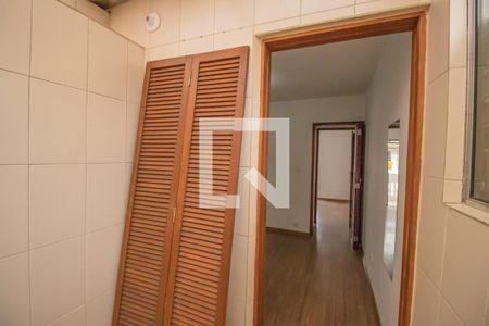 Casa à venda com 70m², 2 quartos e sem vagaÁrea de Serviço 