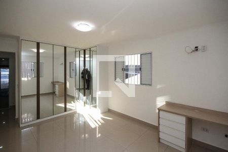 Casa para alugar com 225m², 3 quartos e 2 vagas Casa para alugar com 225m², 3 quartos e 2 vagasQuarto Suíte